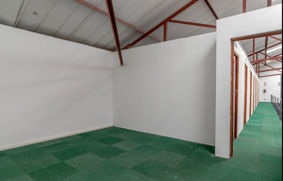 To Let Commercial Property for Rent in Gants Plaza Western Cape